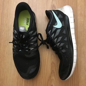 Tiffany Blue Nike Free Runs